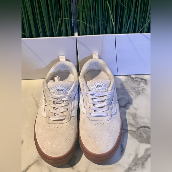 Kyle Walker Vanilla Vans - Picture 10 of 11
